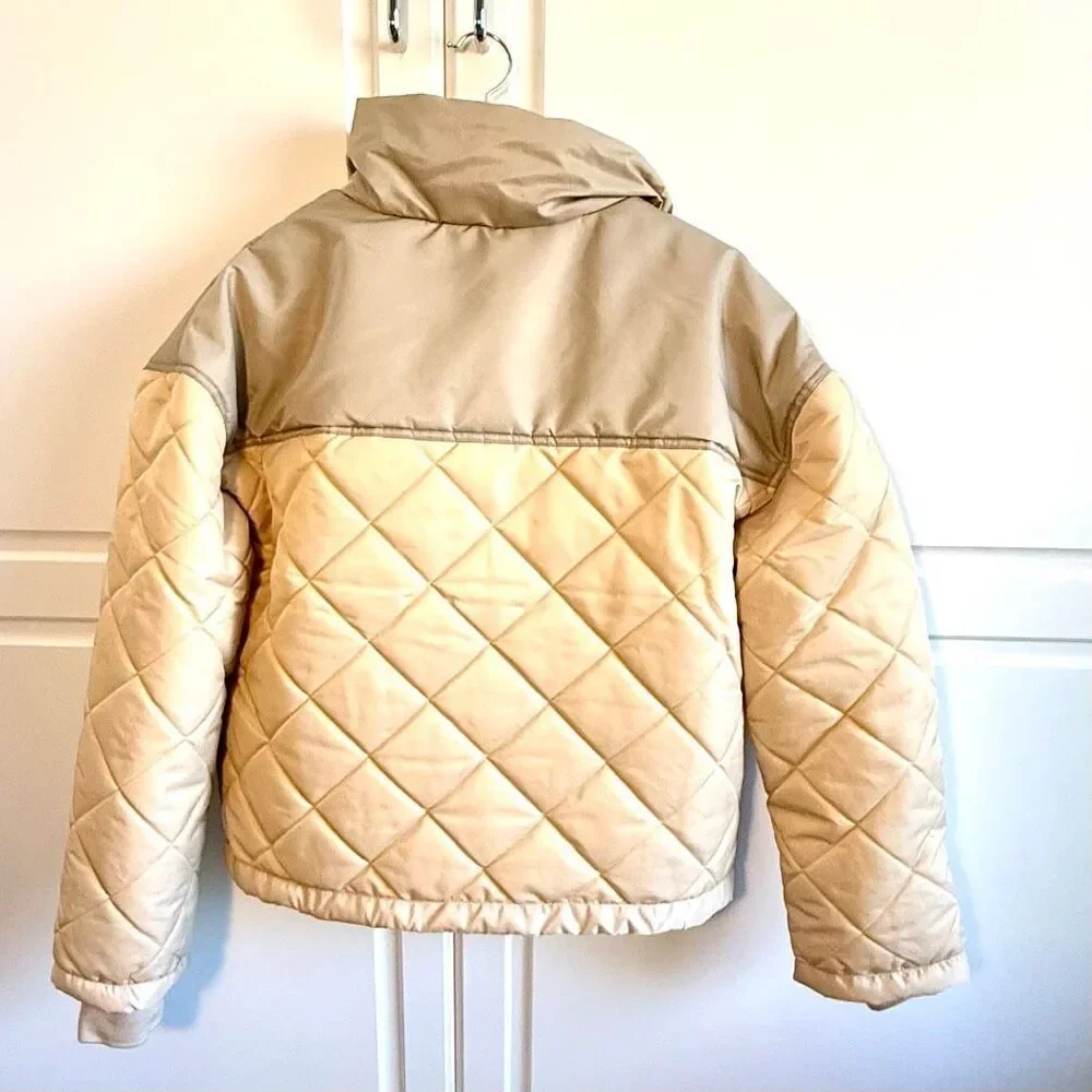 NWT WeWoreWhat Color Blocked Quilted Puffer Jacket in a muted sage/beige colorwa